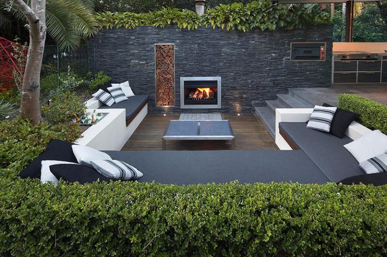 outdoor sunken living room